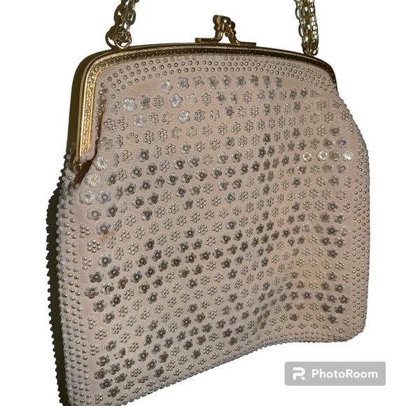 Vintage Cream And Gold Tone Mini Clutch Party Event Kiss Lock Chain Purse - Picture 5 of 8